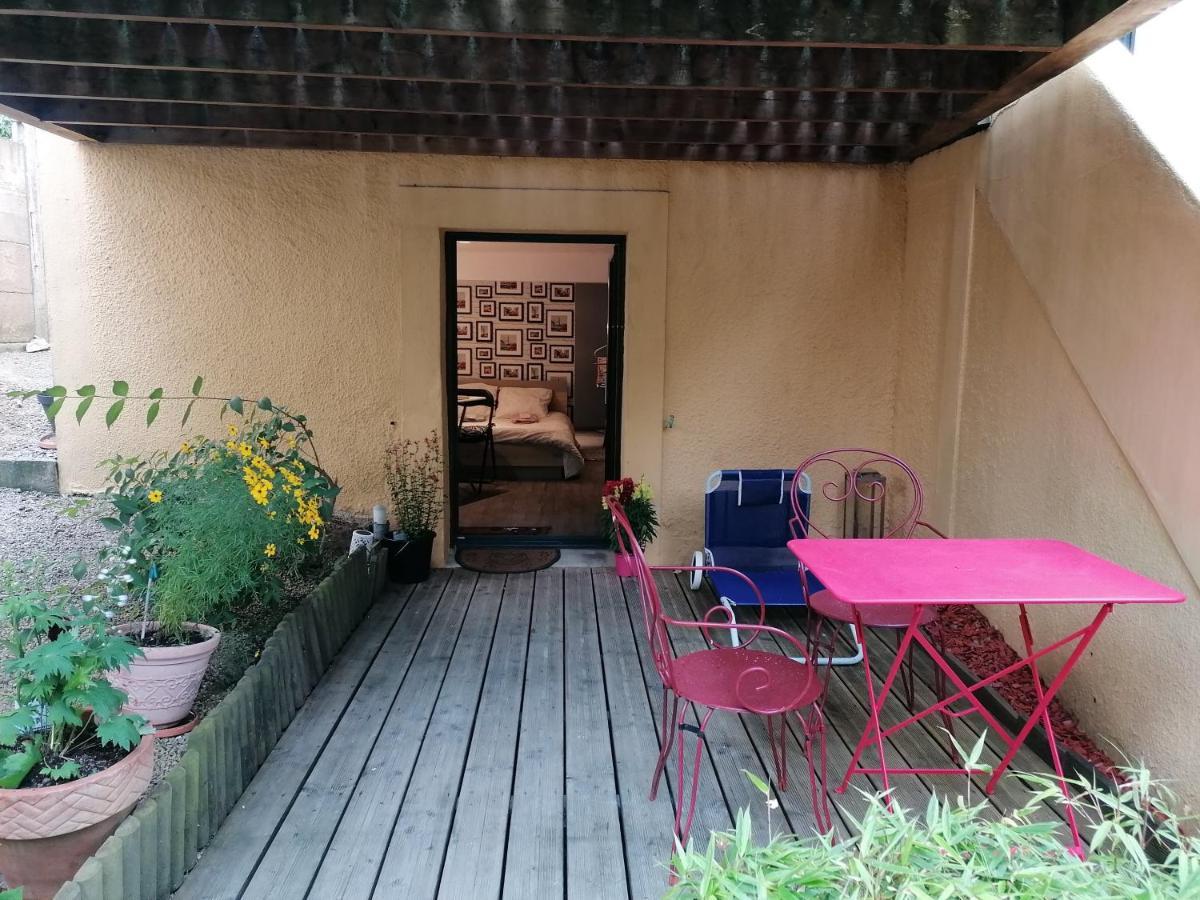 Guest House Dans Jardin Exotique Proche D'Une Voie Verte Morlaix Buitenkant foto